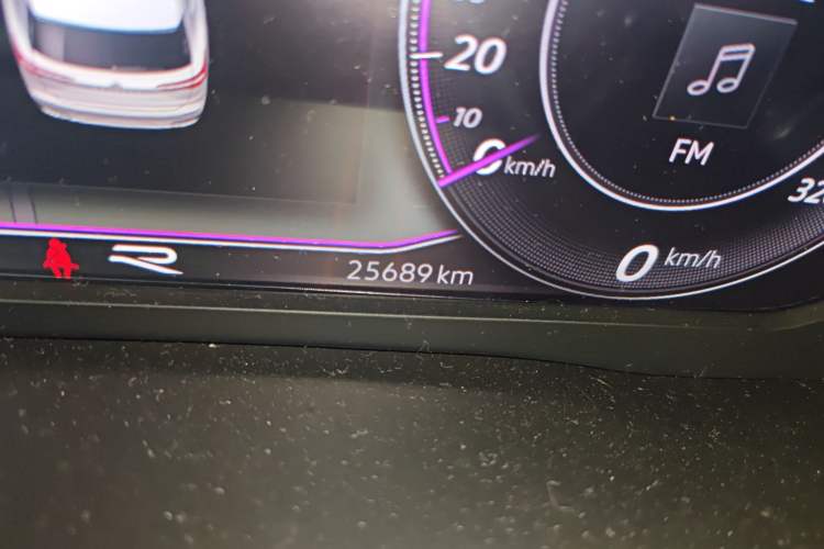 Used Volkswagen Viloran 2020 380TSI Flagship Edition Odometer Close Up