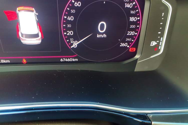 Used Volkswagen Viloran 2020 380TSI Prestige Edition Odometer Close Up