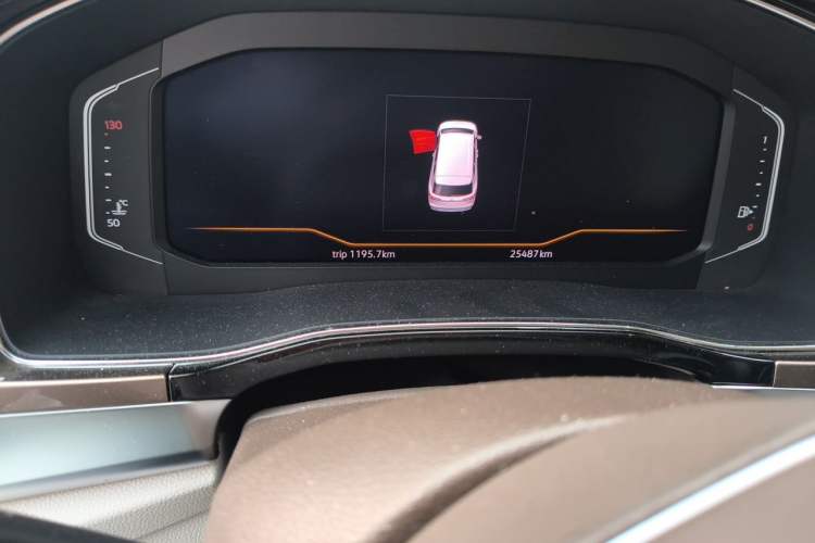 Used Volkswagen Viloran 2020 380TSI Flagship Edition Odometer Close Up