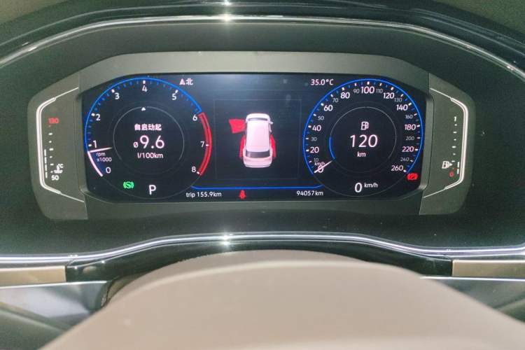 Used Volkswagen Viloran 2020 330TSI Luxury Edition Odometer Close Up