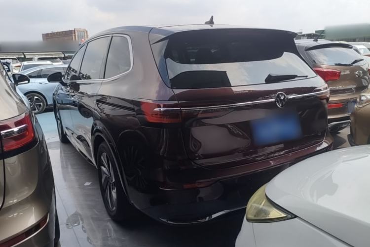 Used Volkswagen Viloran 2020 330TSI Luxury Edition Rear Left 45 Deg