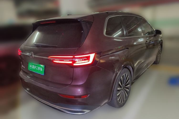 Used Volkswagen Viloran 2020 380TSI Prestige Edition Rear Right 45 Deg
