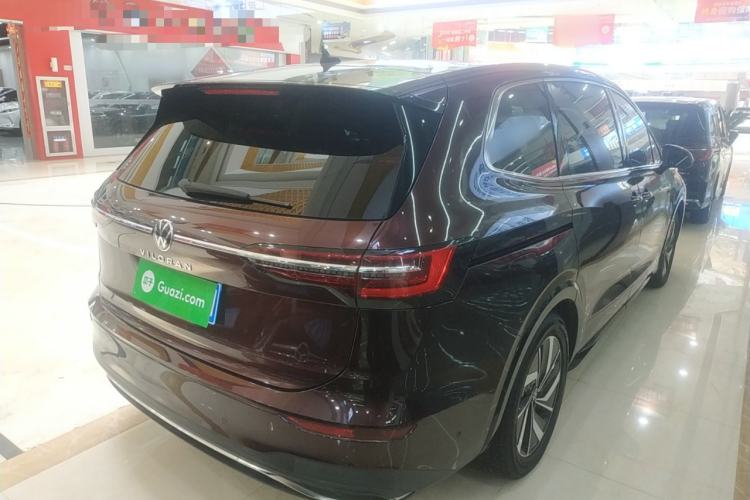 Used Volkswagen Viloran 2020 330TSI Luxury Edition Rear Right 45 Deg