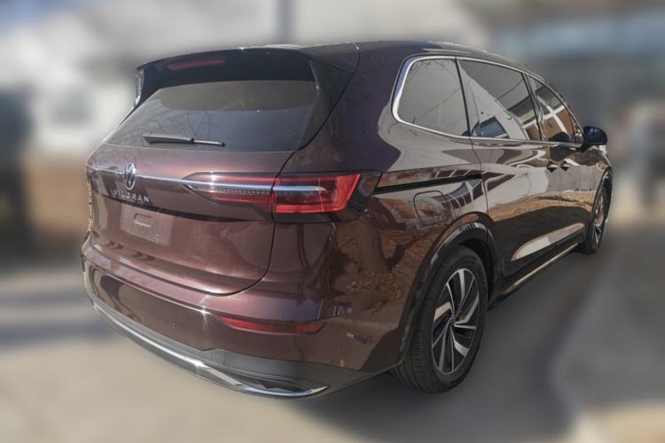 Used Volkswagen Viloran 2020 330TSI Luxury Edition Rear Right 45 Deg