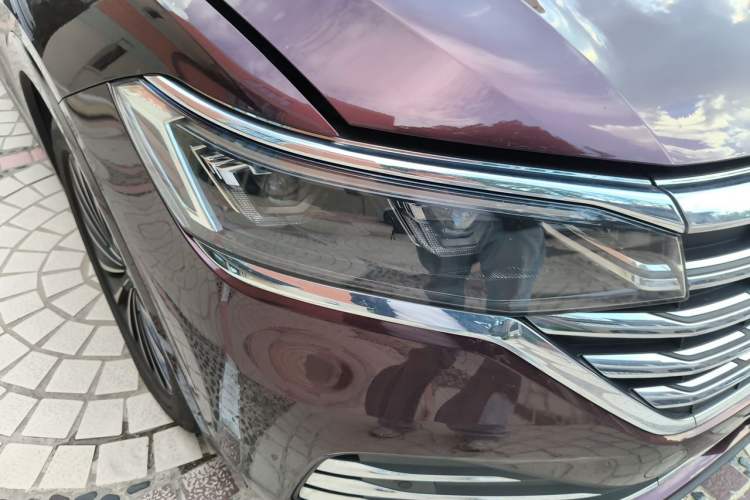 Used Volkswagen Viloran 2020 380TSI Flagship Edition Right Front Headlight