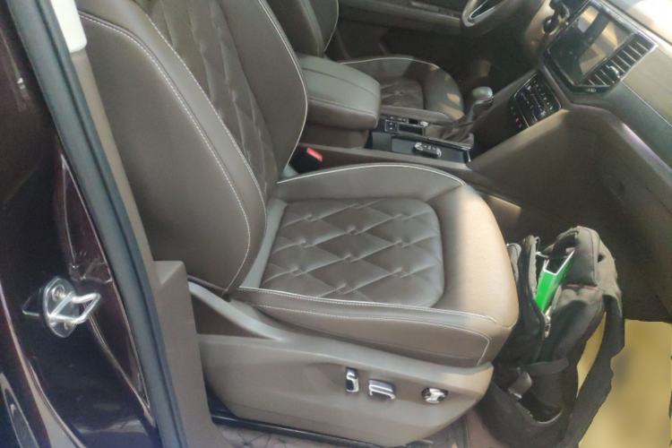 Used Volkswagen Viloran 2020 380TSI Flagship Edition Right Front Seat