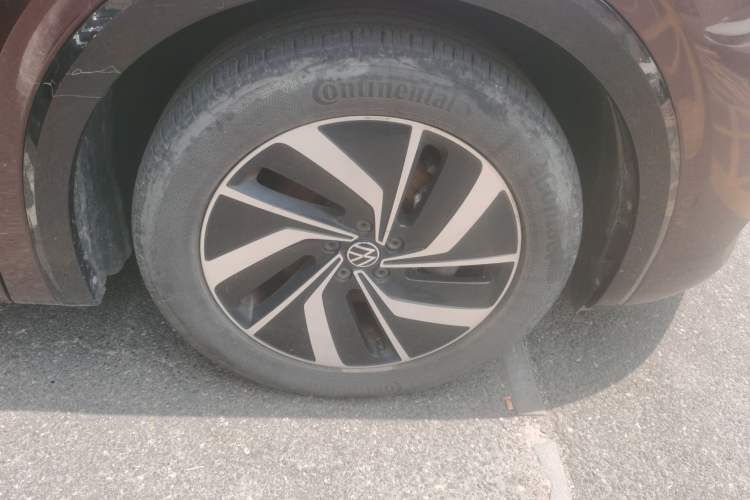 Used Volkswagen Viloran 2020 330TSI Luxury Edition Right Front Wheel Hub