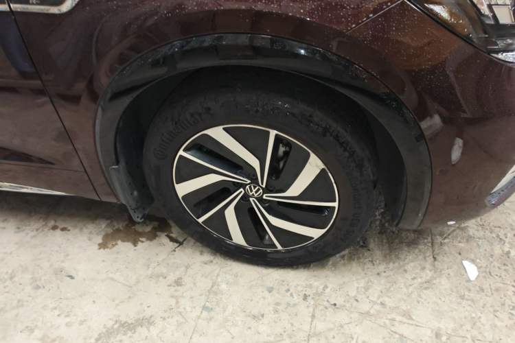 Used Volkswagen Viloran 2020 330TSI Luxury Edition Right Front Wheel Hub