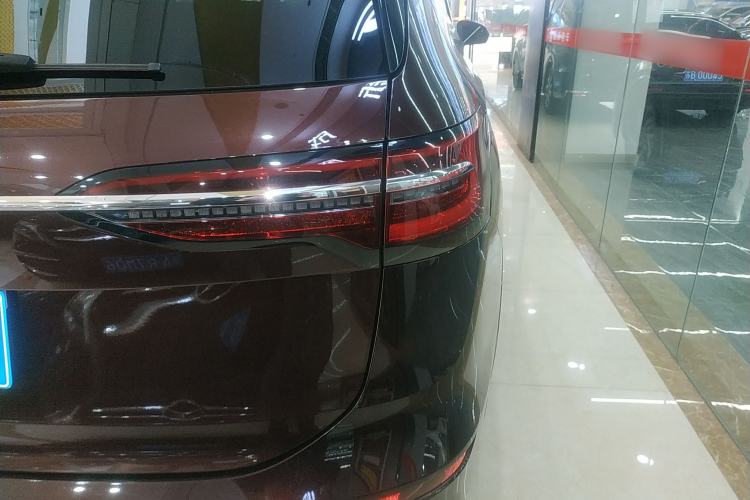 Used Volkswagen Viloran 2020 330TSI Luxury Edition Right Rear Taillight