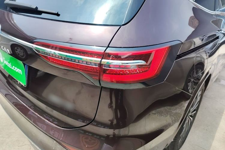 Used Volkswagen Viloran 2020 380TSI Prestige Edition Right Rear Taillight