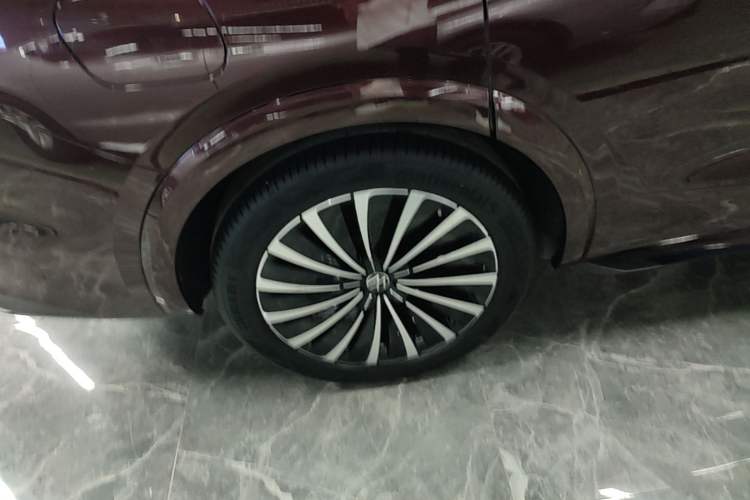 Used Volkswagen Viloran 2020 380TSI Prestige Edition Right Rear Wheel Hub