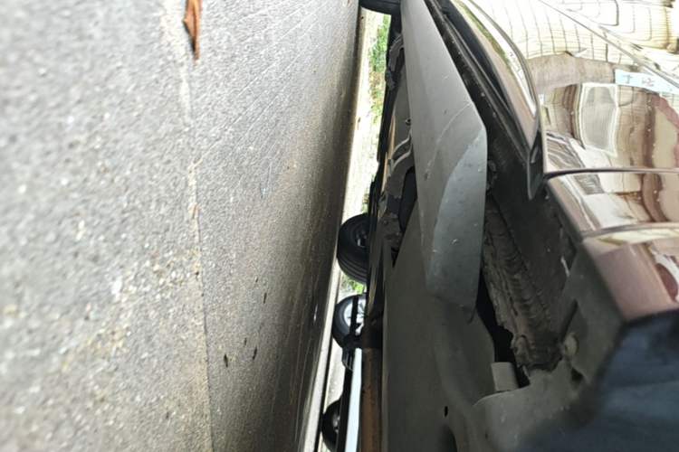 Used Volkswagen Viloran 2020 380TSI Prestige Edition Right Side Sill
