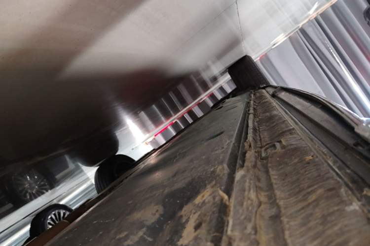Used Volkswagen Viloran 2020 380TSI Prestige Edition Right Side Sill