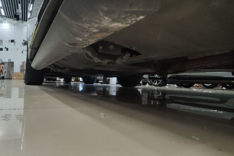 Used Volkswagen Viloran 2020 380TSI Prestige Edition Right Side Sill