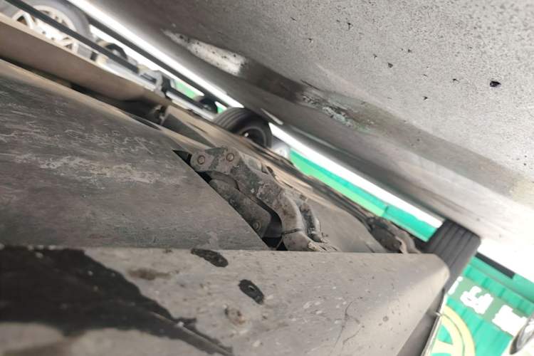 Used Volkswagen Viloran 2020 380TSI Prestige Edition Right Side Sill