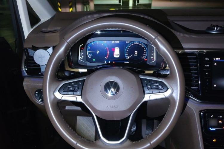 Used Volkswagen Viloran 2020 380TSI Prestige Edition Steering Wheel