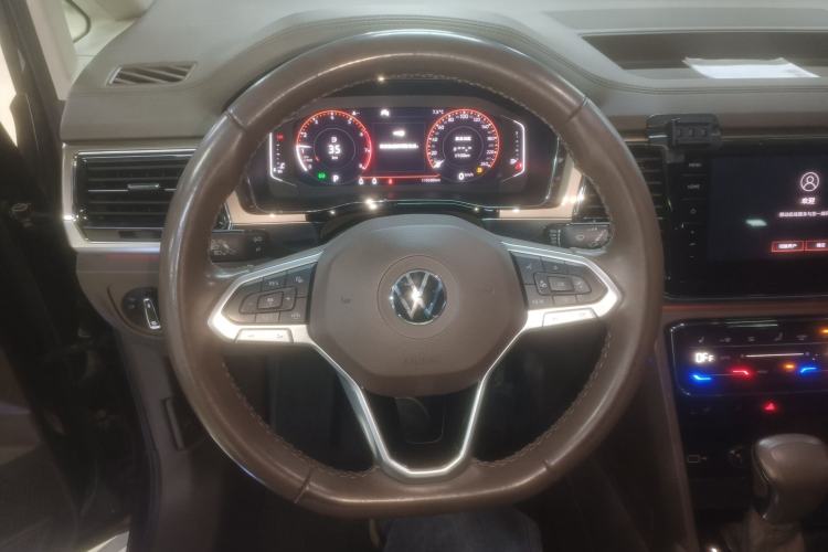 Used Volkswagen Viloran 2020 380TSI Prestige Edition Steering Wheel