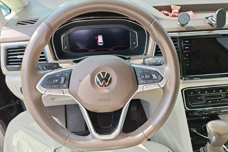 Used Volkswagen Viloran 2020 380TSI Flagship Edition Steering Wheel