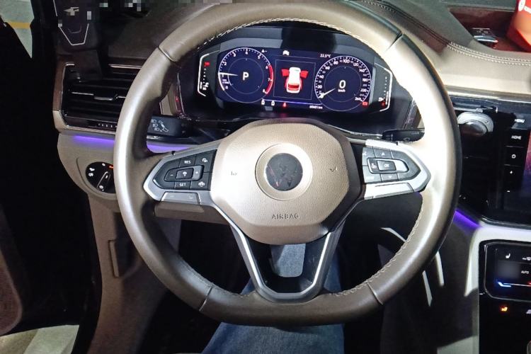 Used Volkswagen Viloran 2020 380TSI Prestige Edition Steering Wheel