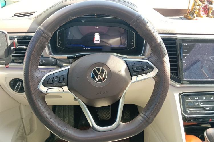Used Volkswagen Viloran 2020 380TSI Prestige Edition Steering Wheel