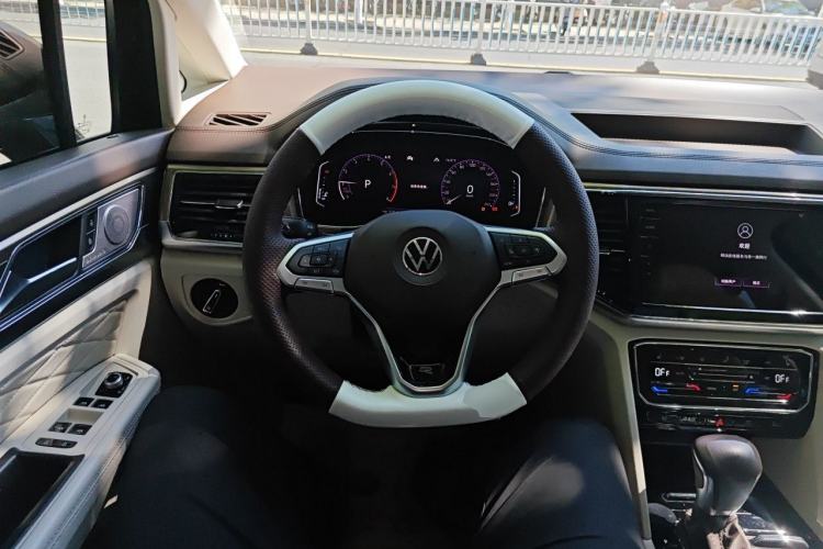 Used Volkswagen Viloran 2020 380TSI Flagship Edition Steering Wheel