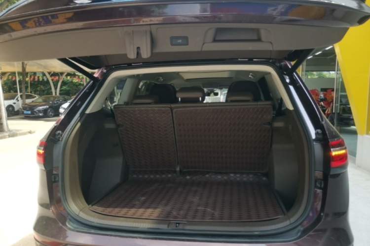 Used Volkswagen Viloran 2020 380TSI Flagship Edition Trunk