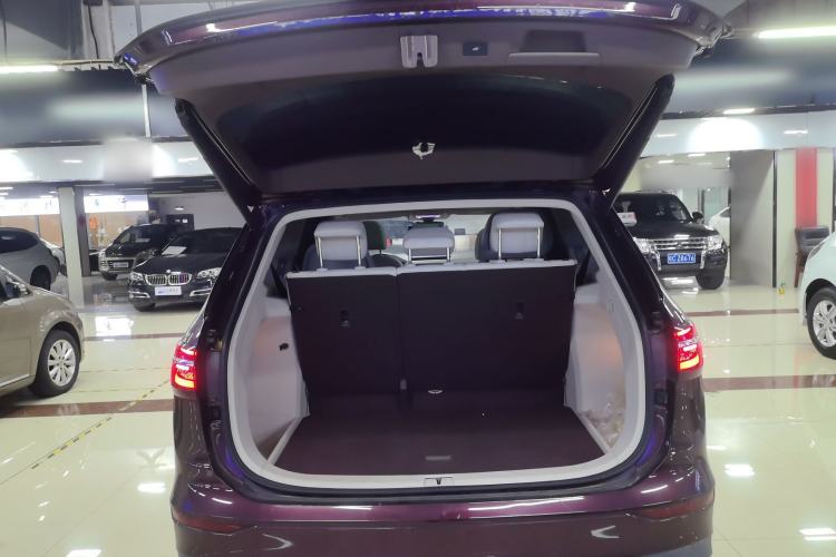 Used Volkswagen Viloran 2020 380TSI Flagship Edition Trunk