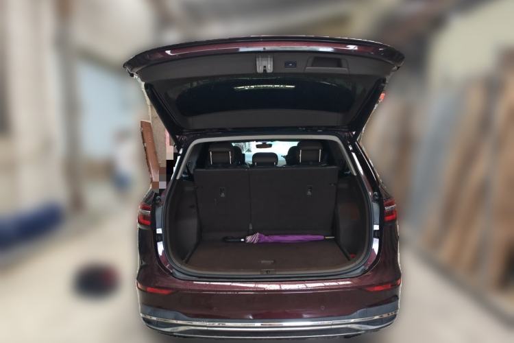 Used Volkswagen Viloran 2020 330TSI Luxury Edition Trunk