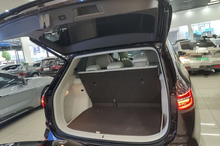 Used Volkswagen Viloran 2020 380TSI Prestige Edition Trunk