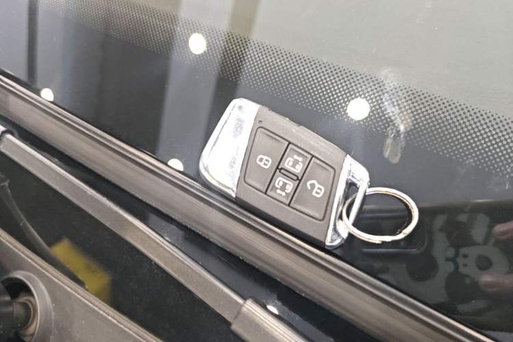 Used Volkswagen Viloran 2020 380TSI Prestige Edition Vehicle Key
