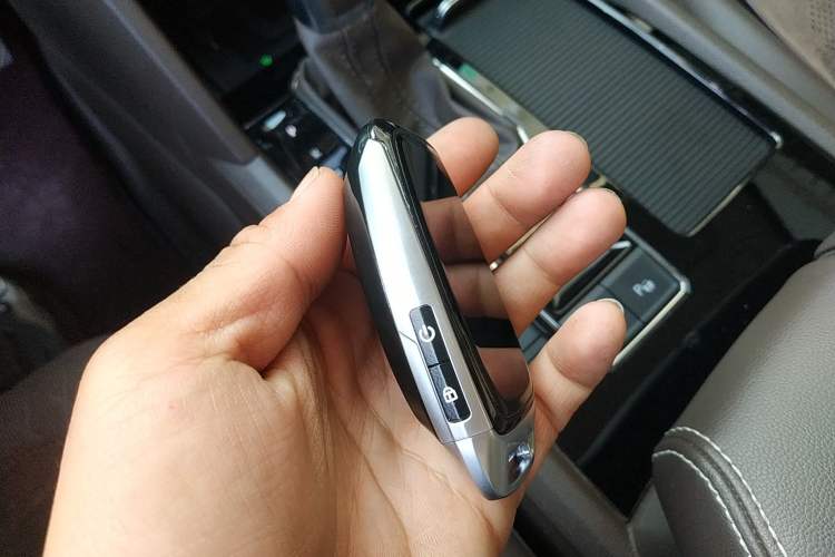 Used Volkswagen Viloran 2020 330TSI Business Edition Vehicle Key