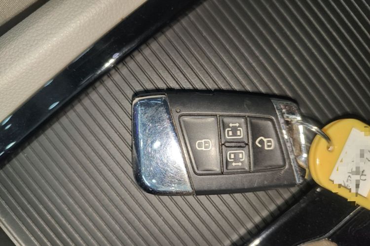 Used Volkswagen Viloran 2020 380TSI Prestige Edition Vehicle Key