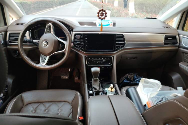 Used Volkswagen Viloran 2020 380TSI Flagship Edition Center Console
