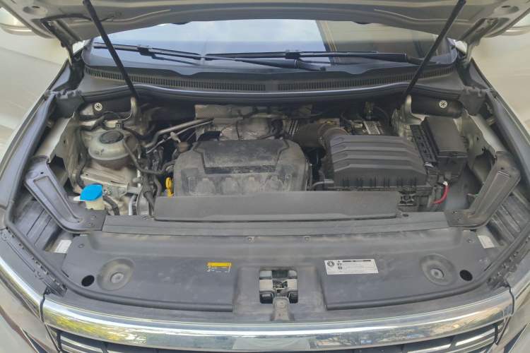 Used Volkswagen Viloran 2020 380TSI Prestige Edition Engine Bay