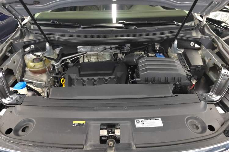 Used Volkswagen Viloran 2020 380TSI Prestige Edition Engine Bay