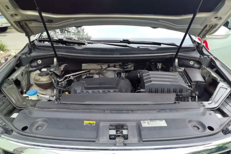Used Volkswagen Viloran 2020 380TSI Prestige Edition Engine Bay