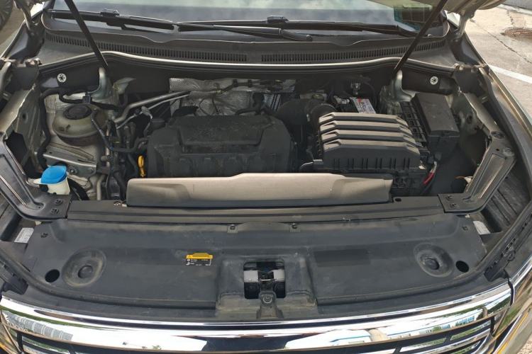 Used Volkswagen Viloran 2020 380TSI Prestige Edition Engine Bay