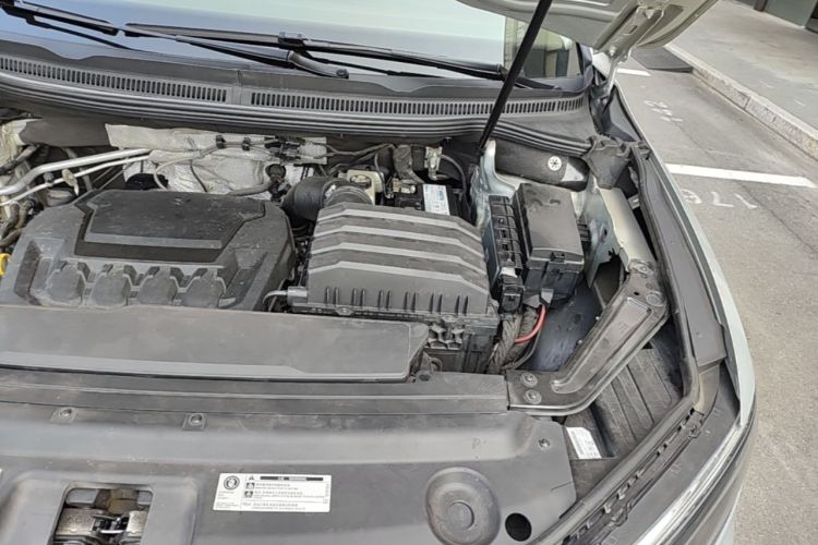 Used Volkswagen Viloran 2020 380TSI Prestige Edition Engine Bay Left