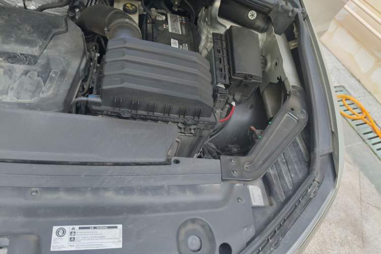 Used Volkswagen Viloran 2020 380TSI Prestige Edition Engine Bay Left