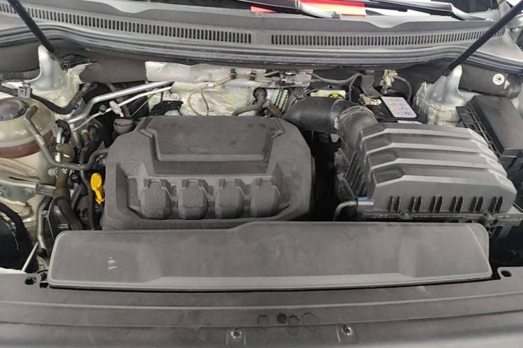 Used Volkswagen Viloran 2020 380TSI Flagship Edition Engine Bay