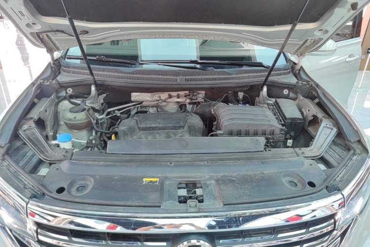 Used Volkswagen Viloran 2020 380TSI Prestige Edition Engine Bay