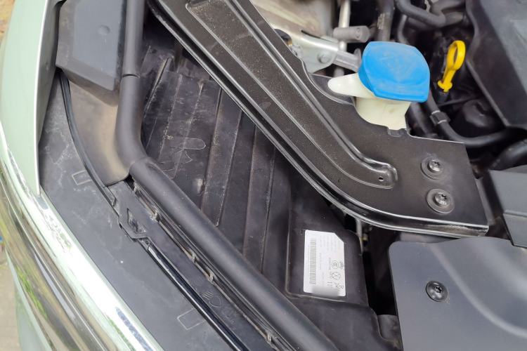 Used Volkswagen Viloran 2020 380TSI Prestige Edition Engine Bay Right