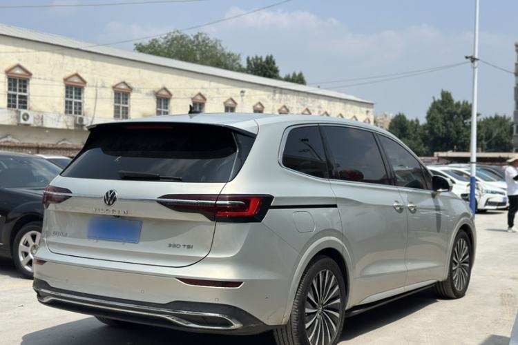 Used Volkswagen Viloran 2020 380TSI Prestige Edition Exterior 1