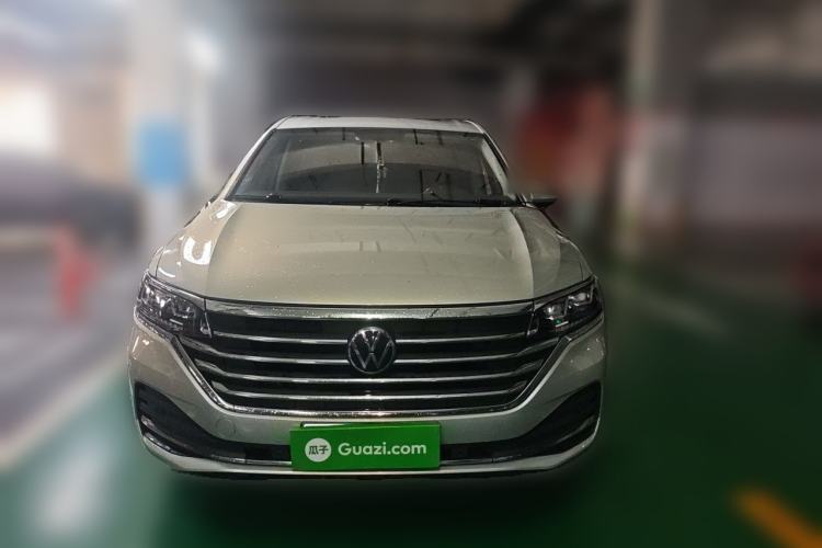 Used Volkswagen Viloran 2020 330TSI Luxury Edition Front