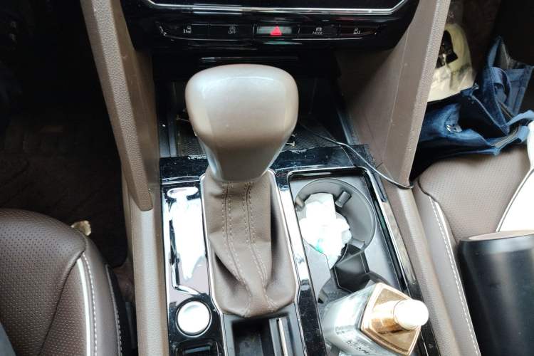 Used Volkswagen Viloran 2020 380TSI Flagship Edition Gear Lever