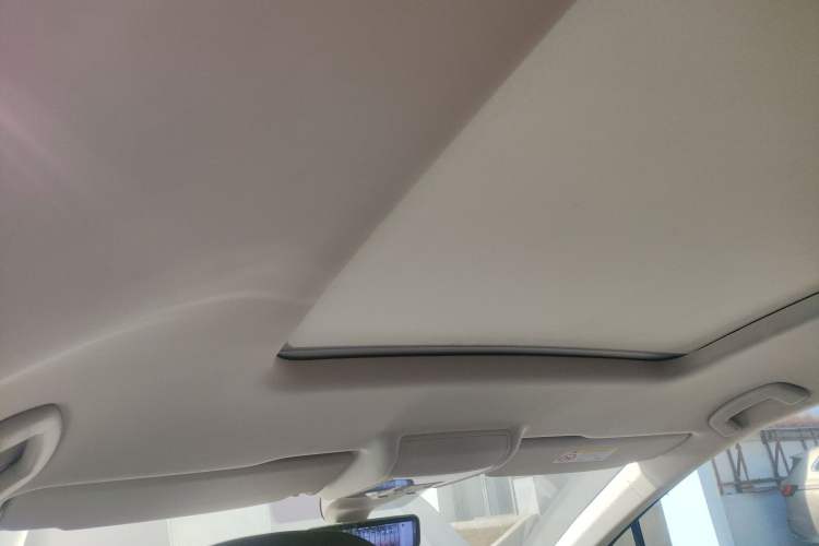 Used Volkswagen Viloran 2020 380TSI Prestige Edition Headliner