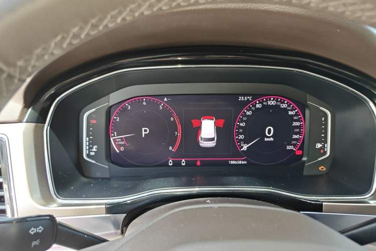 Used Volkswagen Viloran 2020 330TSI Luxury Edition Instrument Cluster