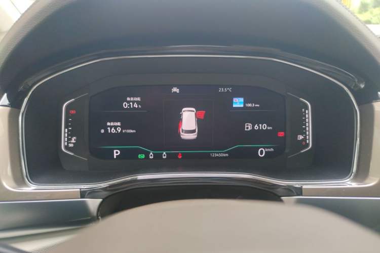 Used Volkswagen Viloran 2020 380TSI Prestige Edition Instrument Cluster