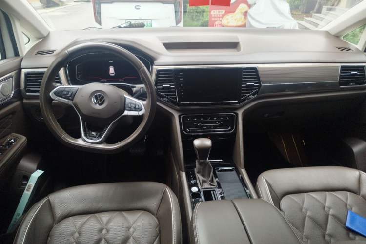 Used Volkswagen Viloran 2020 380TSI Flagship Edition Interior 2