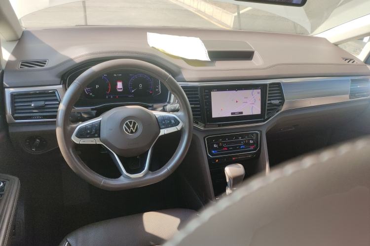 Used Volkswagen Viloran 2020 380TSI Prestige Edition Interior 2